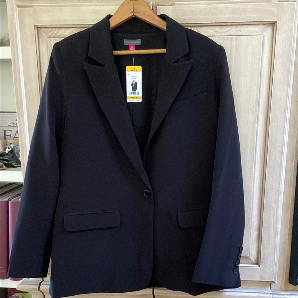 Vince Camuto black blazer sz M classic nwt